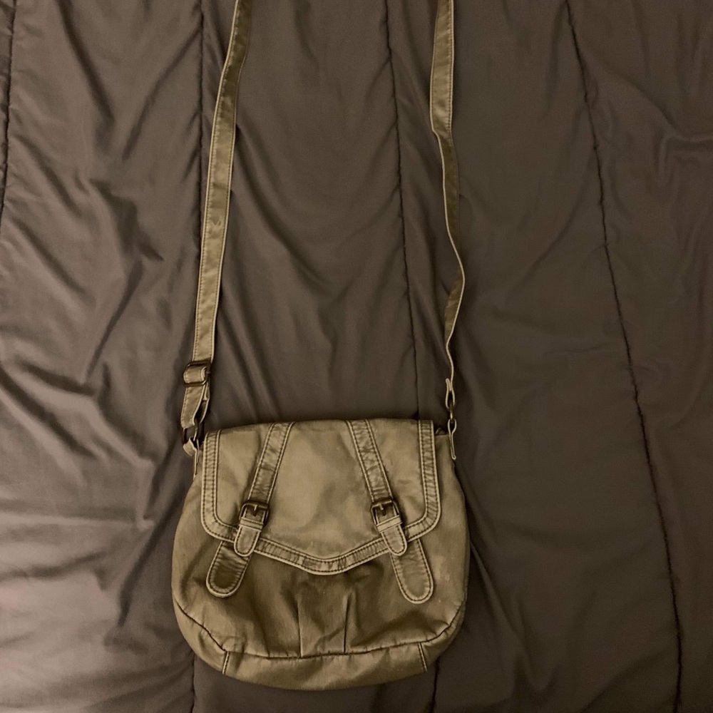 Small gray purse